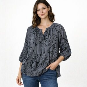 Tucker Silk Blouse Women’s Small Charcoal Gray Black Print Long Sleeve Top